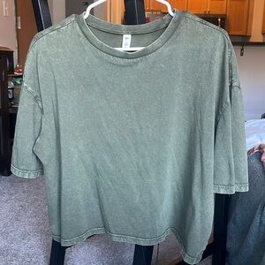 Brand: BP Nordstrom; Size: L; Cropped ‘Army Green’ T-shirt.Oversized fit/sleeves